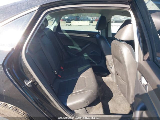 1VWBV7A37FC100273 Volkswagen Passat 2.0l Tdi Se