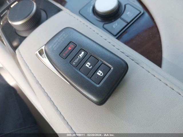 2T2BGMCA6JC024127 Lexus RX 450H