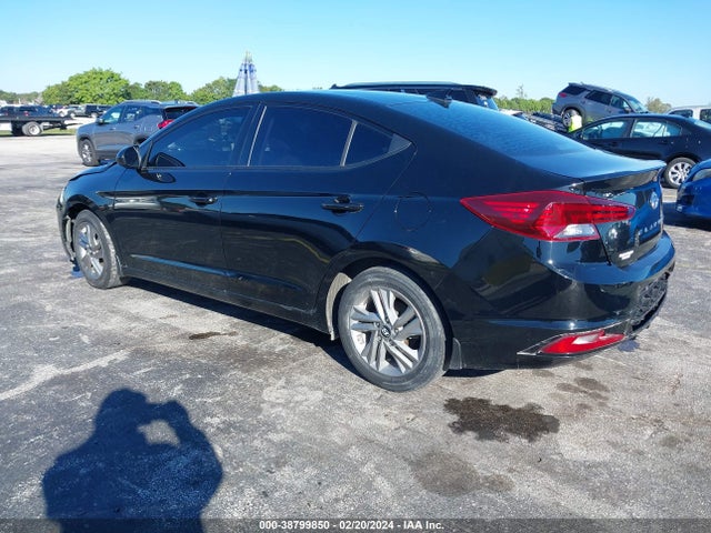 Hyundai Elantra Value Edition 2019 5NPD84LF5KH451075 Image 3