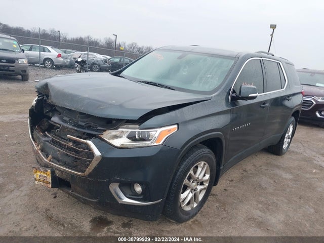 Chevrolet Traverse 1lt 2018 1GNERGKW2JJ282490 Image 2