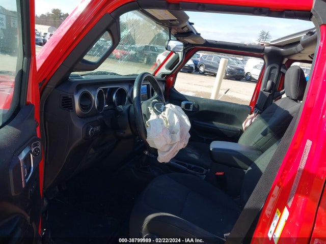 1C4HJXDN1KW645836 Jeep Wrangler Unlimited Sport S 4x4