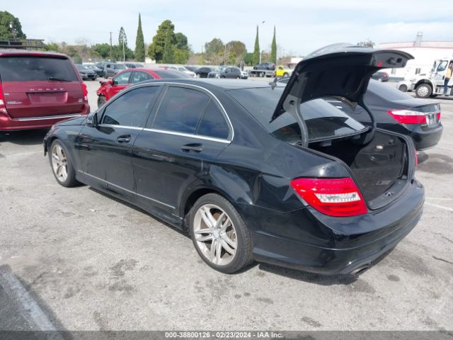 WDDGF4HB9EA960807 Mercedes-Benz C 250 Luxury/sport