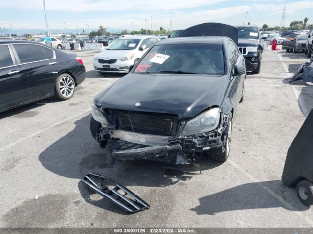 WDDGF4HB9EA960807 Mercedes-Benz C 250 Luxury/sport