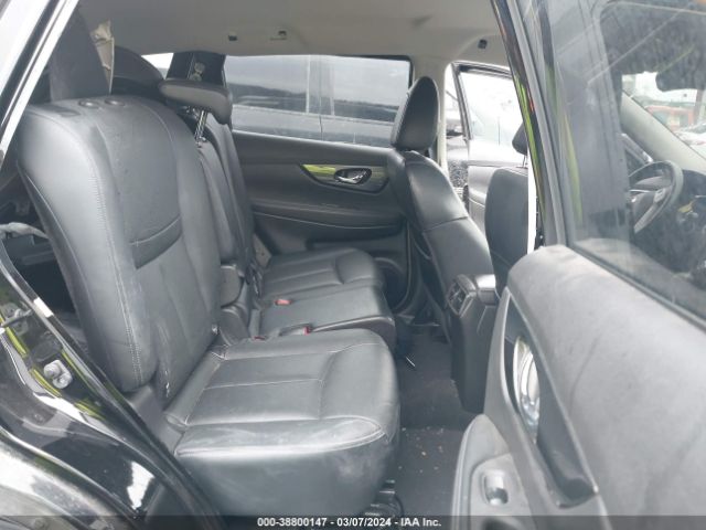 JN8AT2MV7GW138627 Nissan Rogue Sl