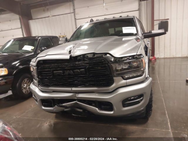3C6UR5TL7NG398943 RAM 2500 Limited Mega Cab 4x4 6'4 Box
