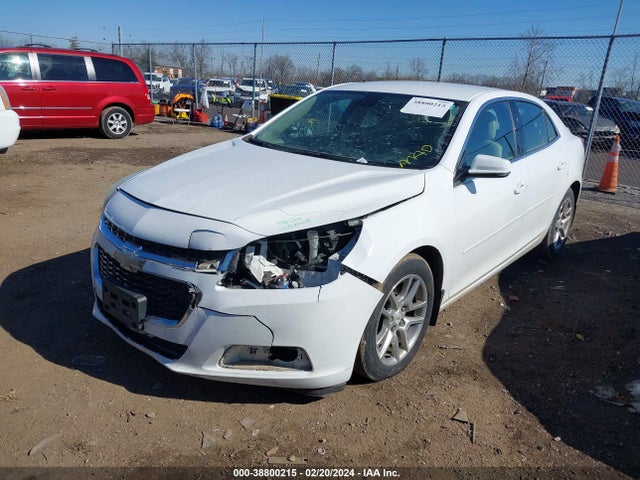 Chevrolet MALIBU 1LT 2014 1G11C5SL4EF301108 Image 2