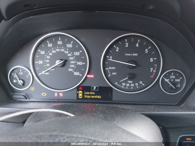 WBA3C3G59FNT51229 BMW 320i Xdrive