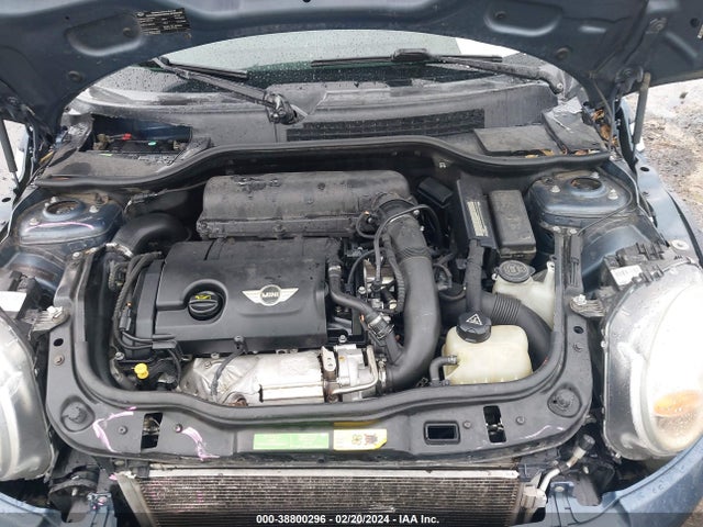 2011 MINI COOPER S WMWSV3C59BTY12592 Photo 9