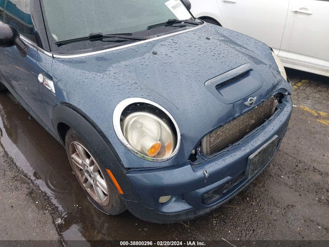 2011 MINI COOPER S WMWSV3C59BTY12592 Photo 5