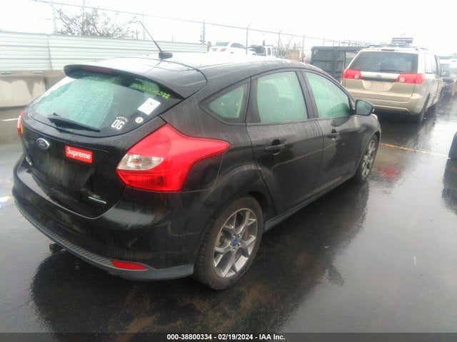 Ford FOCUS SE 2014 1FADP3K26EL444122 Image 4