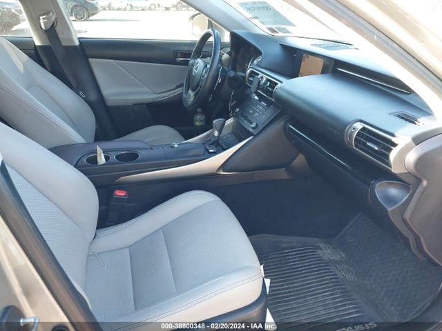 Lexus IS 250 2015 JTHCF1D25F5019554 Image 5