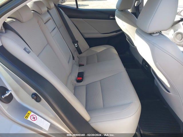 Lexus IS 250 2015 JTHCF1D25F5019554 Image 8
