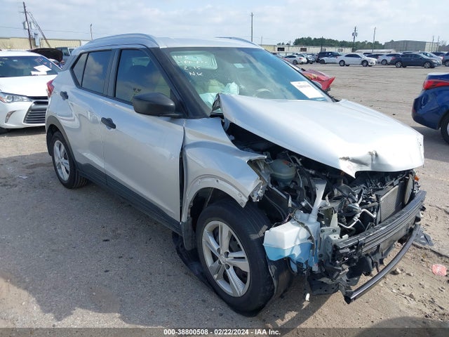 Nissan KICKS S 2019 3N1CP5CU6KL537968 Image 1