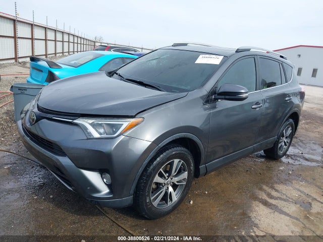 Toyota Rav4 Xle 2018 2T3RFREV4JW772111 Image 2