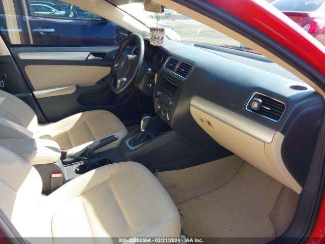 3VWD07AJ8EM221820 Volkswagen Jetta 1.8t Se