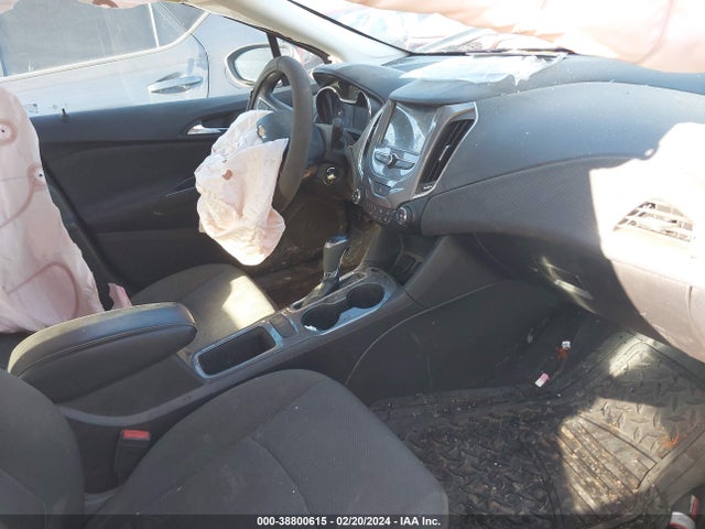 Chevrolet Cruze Lt Auto 2018 1G1BE5SM0J7158153 Image 5