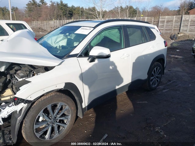 Toyota Corolla Cross Xle 2022 7MUDAABG5NV037117 Image 15
