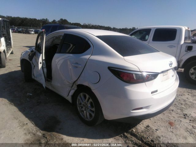 3MYDLBZV9GY124417 Scion IA