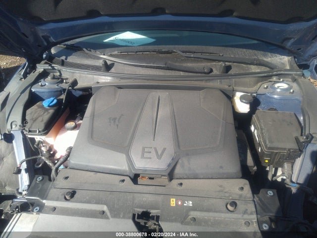 KIA Ev6 Wind 2023 KNDC34LA2P5128527 Image 10