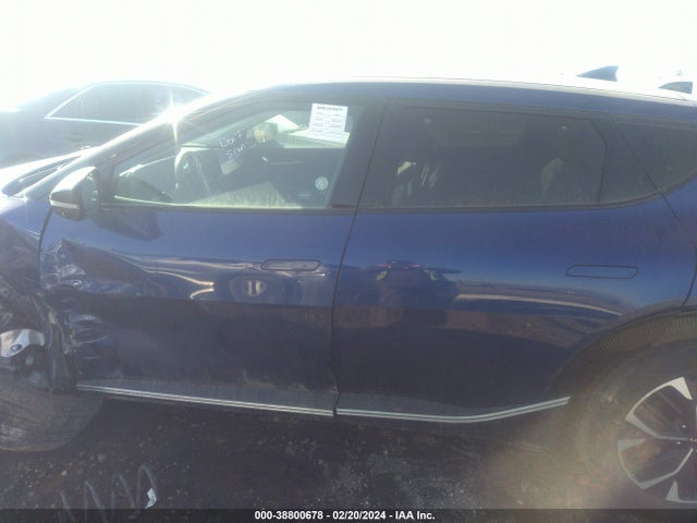 KIA Ev6 Wind 2023 KNDC34LA2P5128527 Image 14