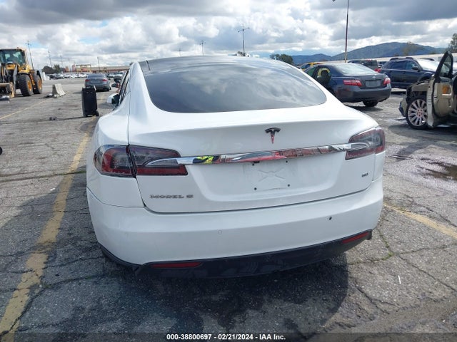 Tesla Model S 60/70/85 2015 5YJSA1S11FFP74804 Image 16