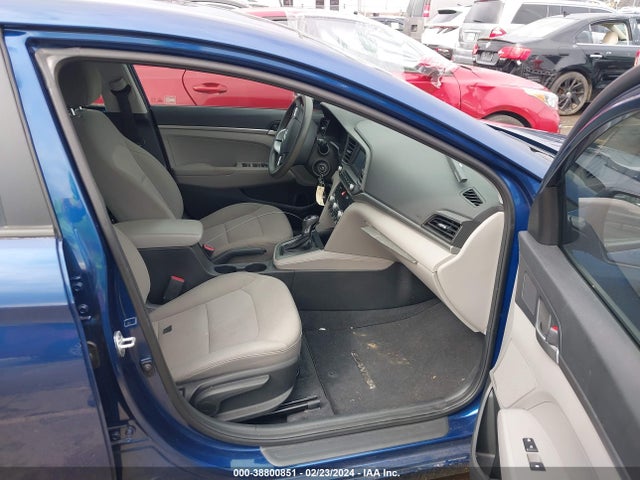 Hyundai ELANTRA SE 2020 5NPD74LF6LH618175 Image 5