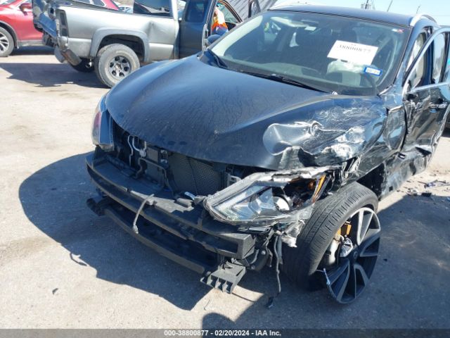 JN1BJ1CPXJW181680 Nissan Rogue Sport Sl