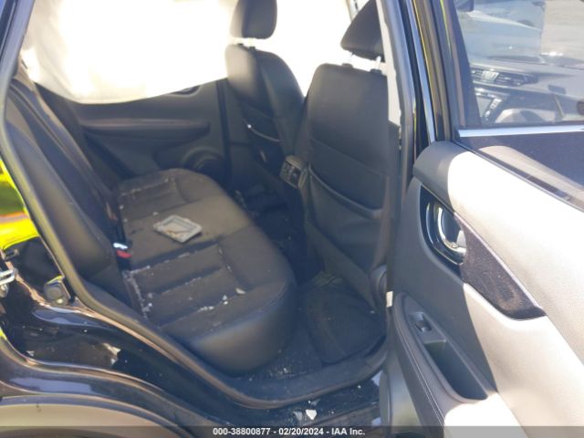 JN1BJ1CPXJW181680 Nissan Rogue Sport Sl
