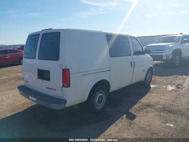 1999 CHEVROLET ASTRO VIN: 1GCDM19W9XB122518