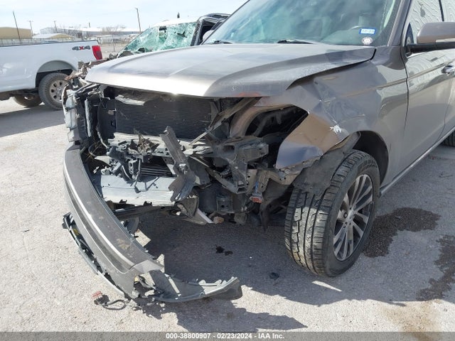 Ford Expedition Max Limited 2018 1FMJK2AT6JEA41770 Image 6