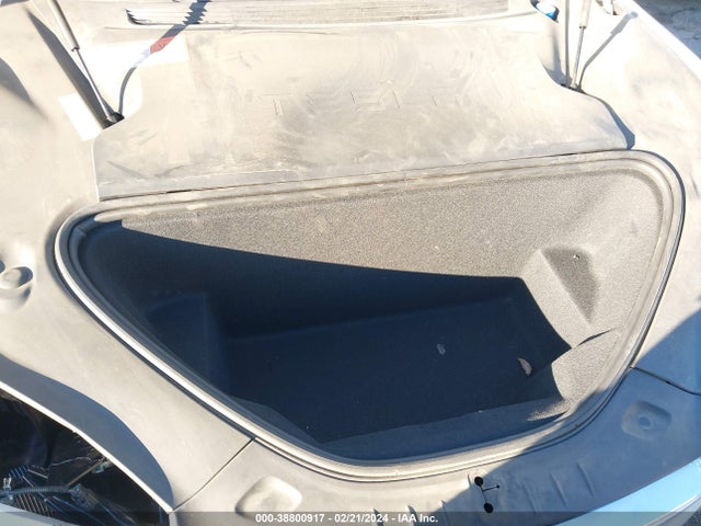 2016 TESLA MODEL S 5YJSA1E25GF138411 Photo 9