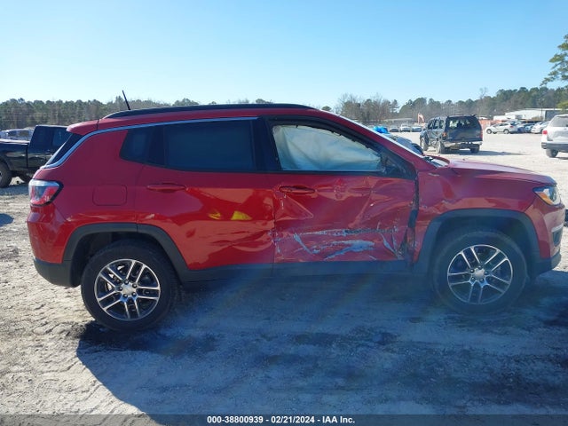 Jeep Compass Latitude 4x4 2018 3C4NJDBB9JT361742 Image 13