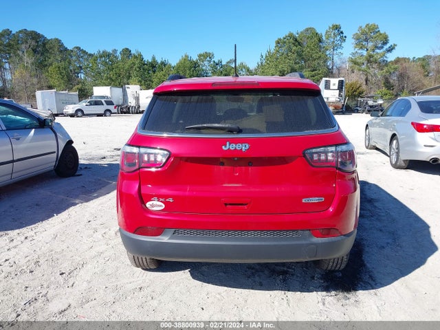 Jeep Compass Latitude 4x4 2018 3C4NJDBB9JT361742 Image 16