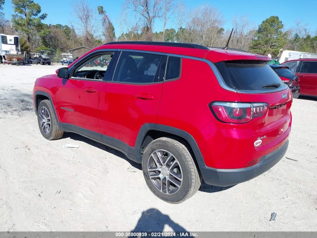 Jeep Compass Latitude 4x4 2018 3C4NJDBB9JT361742 Image 3
