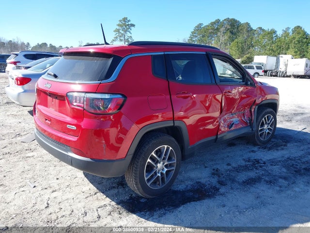 Jeep Compass Latitude 4x4 2018 3C4NJDBB9JT361742 Image 4