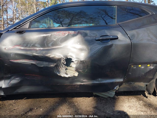 Chevrolet Camaro 2lt 2016 1G1FD1RS2G0143902 Image 18