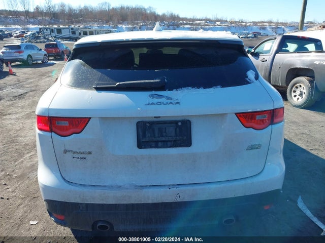 Jaguar F-pace 25t 2018 SADCS2FX6JA280062 Image 16