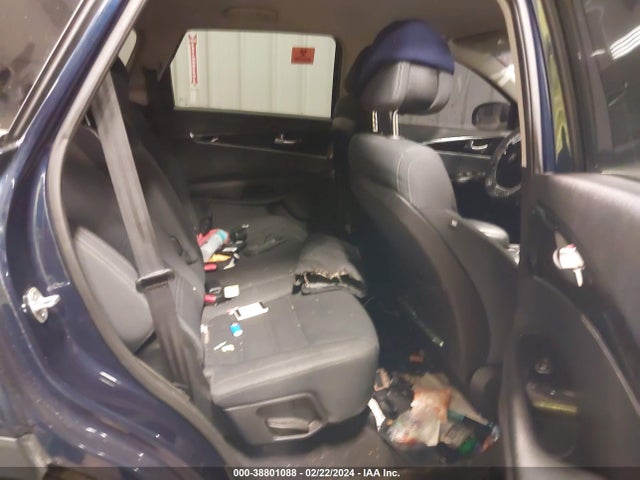 5XYPGDA38GG052572 KIA Sorento 2.4l Lx