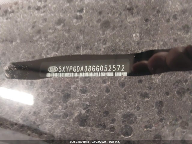 5XYPGDA38GG052572 KIA Sorento 2.4l Lx