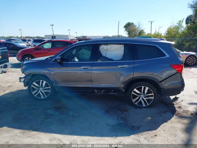 Honda Pilot Touring 2016 5FNYF5H90GB011576 Image 15