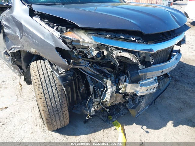 Honda Pilot Touring 2016 5FNYF5H90GB011576 Image 12