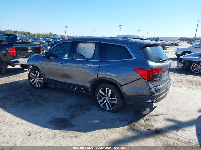 Honda Pilot Touring 2016 5FNYF5H90GB011576 Image 3