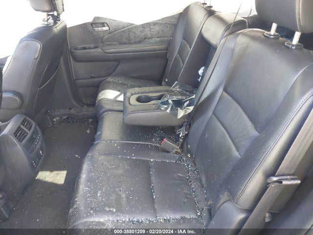 Honda Pilot Touring 2016 5FNYF5H90GB011576 Image 8
