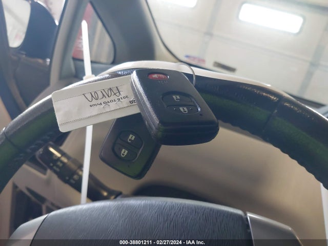 Toyota Prius V Five 2016 JTDZN3EU9GJ043469 Image 11