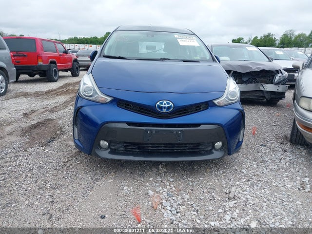 Toyota Prius V Five 2016 JTDZN3EU9GJ043469 Image 12