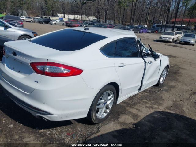 3FA6P0H72GR235166 Ford FUSION SE