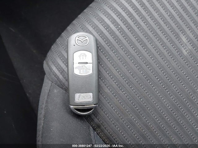 JM1BM1L77E1100528 Mazda Mazda3 I Touring
