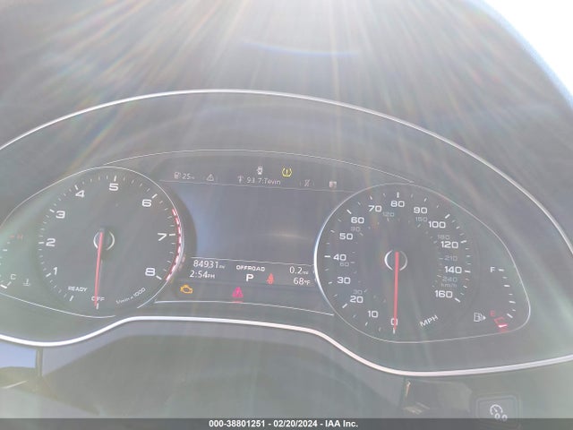 WA1LAAF77JD029343 Audi Q7 3.0t Premium