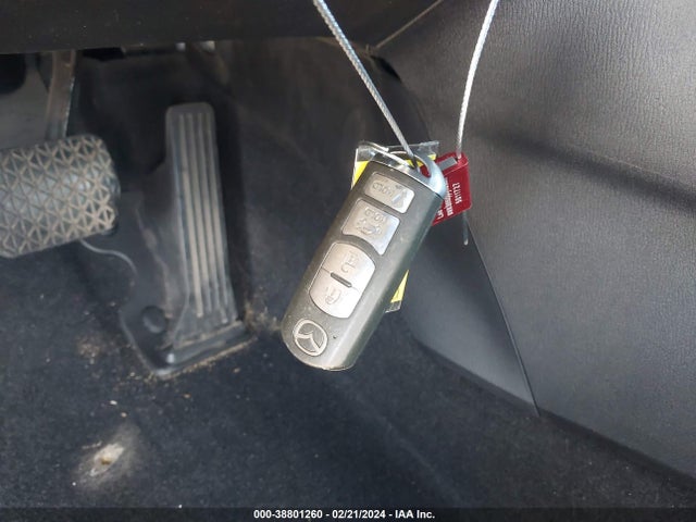 Mazda Mazda3 I Touring 2014 JM1BM1V71E1184794 Image 11