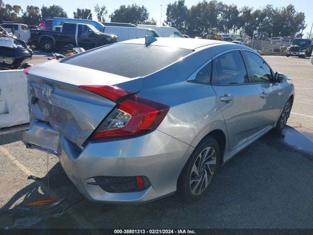 Honda CIVIC EX 2018 2HGFC2F72JH536349 Image 4